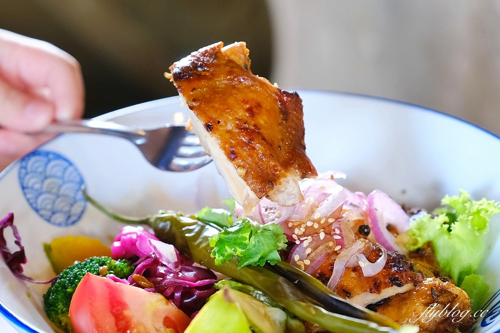 花蓮秀林｜小好美廚房．高顏值的原住民料理，必點馬告焢肉飯 @飛天璇的口袋