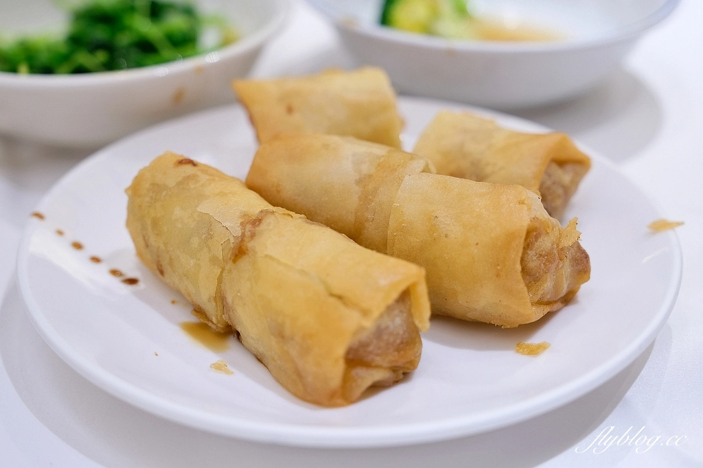 台北松山｜梅花廳粵菜飲茶．兄弟大飯店港式飲茶，飲茶就是要懷舊的手推車 @飛天璇的口袋