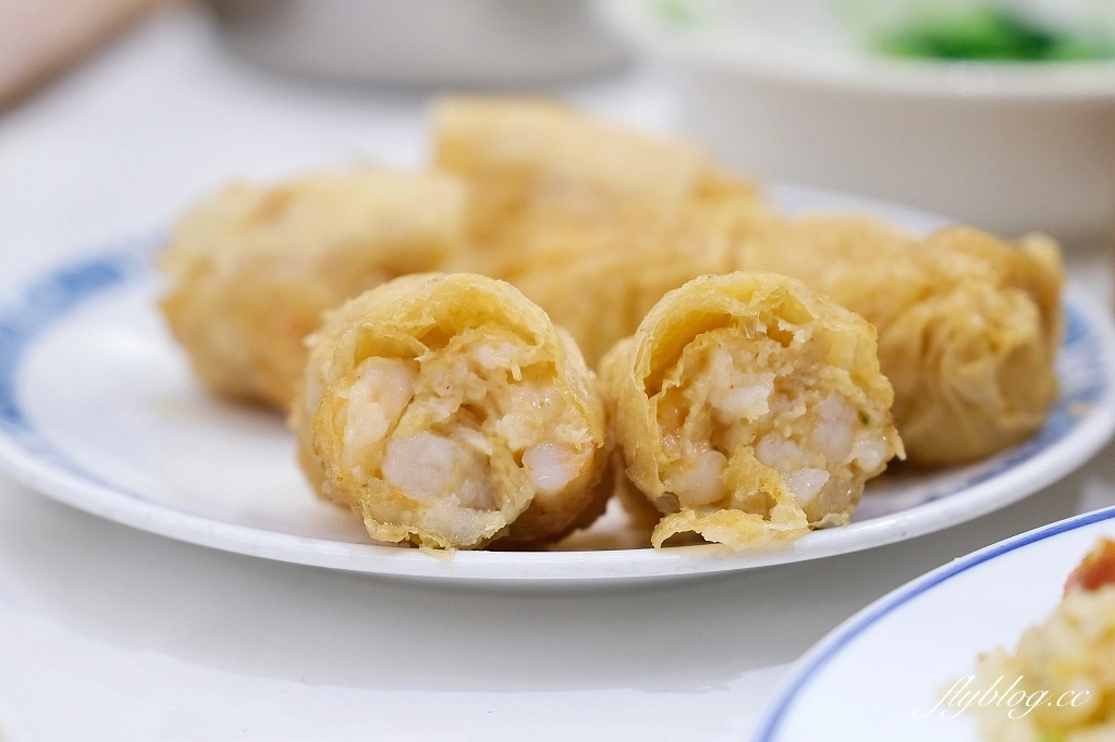 台北松山｜梅花廳粵菜飲茶．兄弟大飯店港式飲茶，飲茶就是要懷舊的手推車 @飛天璇的口袋