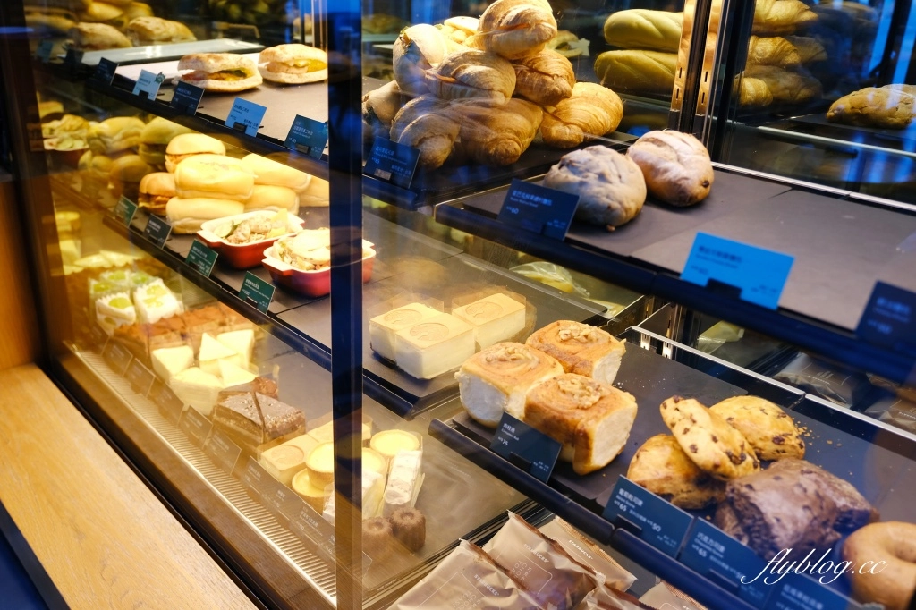 花蓮秀林|台泥DAKA園區.特色星巴克、複合式7-11、飄浮斑馬線、整點水舞秀,蘇花改必遊景點 @飛天璇的口袋 花蓮秀林|台泥DAKA園區.特色星巴克、複合式7-11、飄浮斑馬線、整點水舞秀,蘇花改必遊景點 @飛天璇的口袋