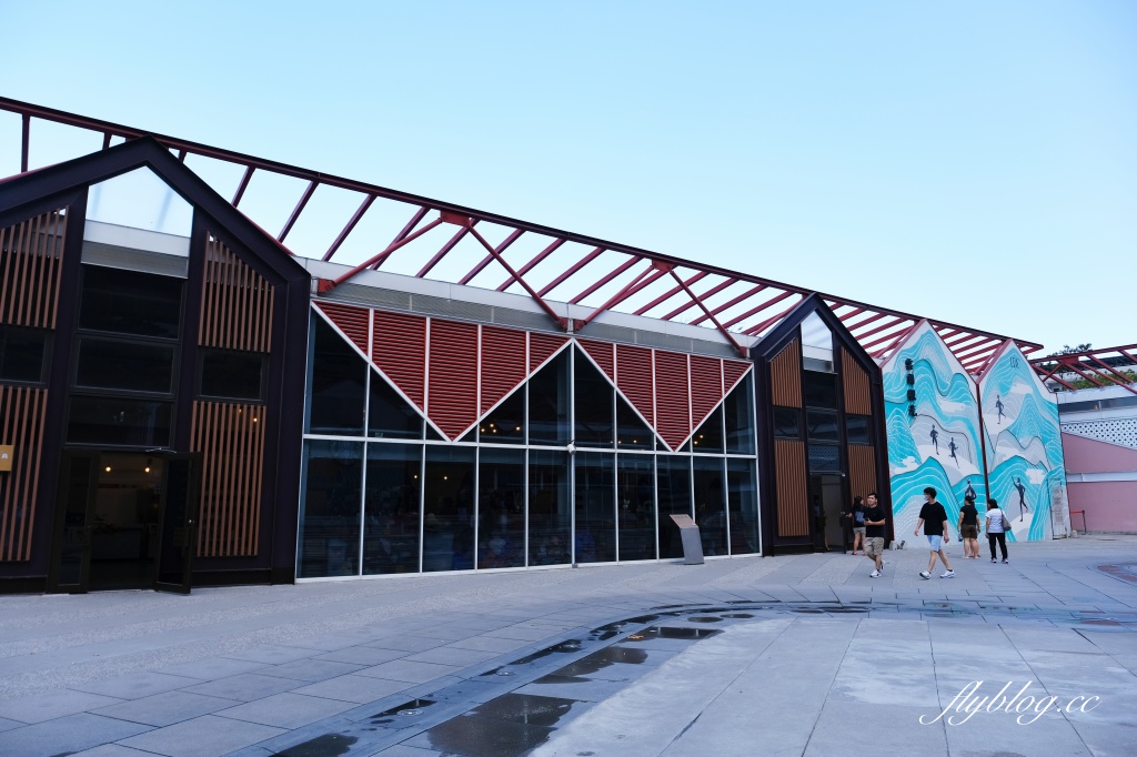 花蓮秀林|台泥DAKA園區.特色星巴克、複合式7-11、飄浮斑馬線、整點水舞秀,蘇花改必遊景點 @飛天璇的口袋 花蓮秀林|台泥DAKA園區.特色星巴克、複合式7-11、飄浮斑馬線、整點水舞秀,蘇花改必遊景點 @飛天璇的口袋