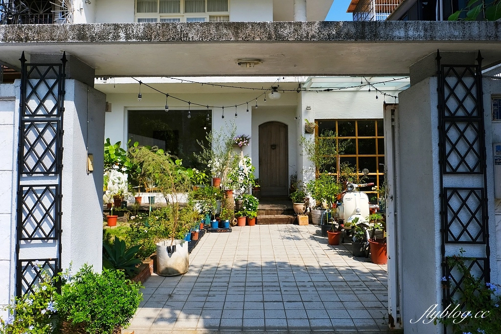 台中西區｜C garden & uniti．國美館鄉村風咖啡館，結合早午餐和髮廊 @飛天璇的口袋