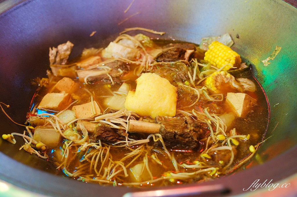 台中西區｜醉地府鐵鍋燉台中公益店．以陰間地府為主題，台南地府風餐廳進駐台中 @飛天璇的口袋