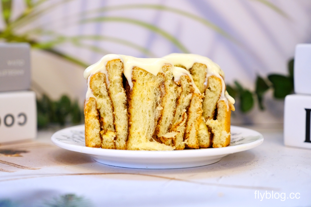 台北中正｜胖死我太太．要抽籤才吃得到，台北人氣肉桂捲 @飛天璇的口袋