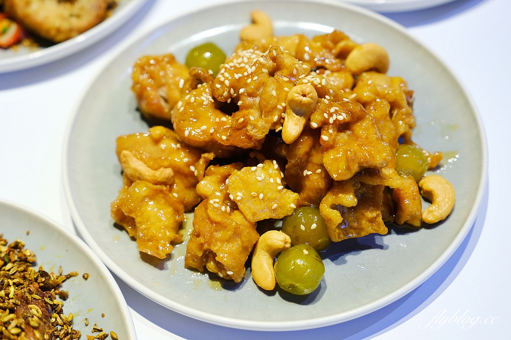 台南安平｜滿玥軒．台南新潮中式烤鴨餐廳，融入8大菜系的中華料理 @飛天璇的口袋