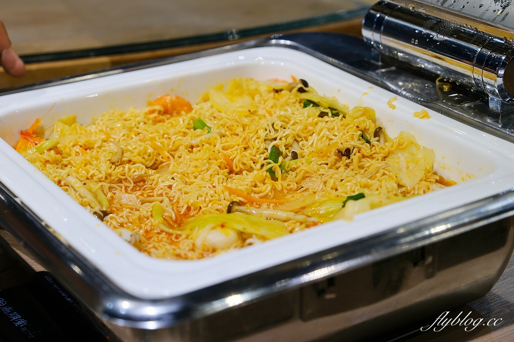 台中中區｜鳳凰食號．台中鳳凰酒店早午餐，599元起百匯吃到飽 @飛天璇的口袋