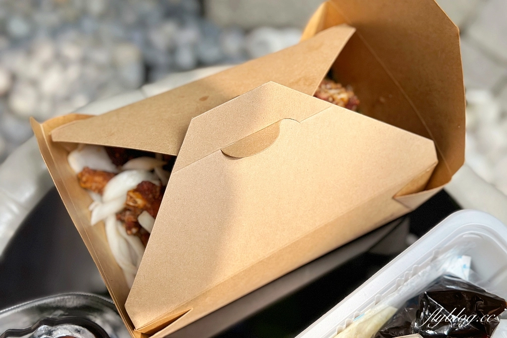 台中西區｜三聚園烤鴨．美村路上最美的烤鴨店，一鴨三吃很過癮 @飛天璇的口袋