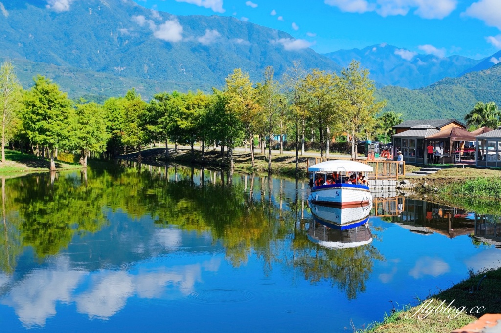 花蓮壽豐｜星巴克花蓮理想門市．宛如歐洲童話村，坐擁整面浪漫湖景 @飛天璇的口袋