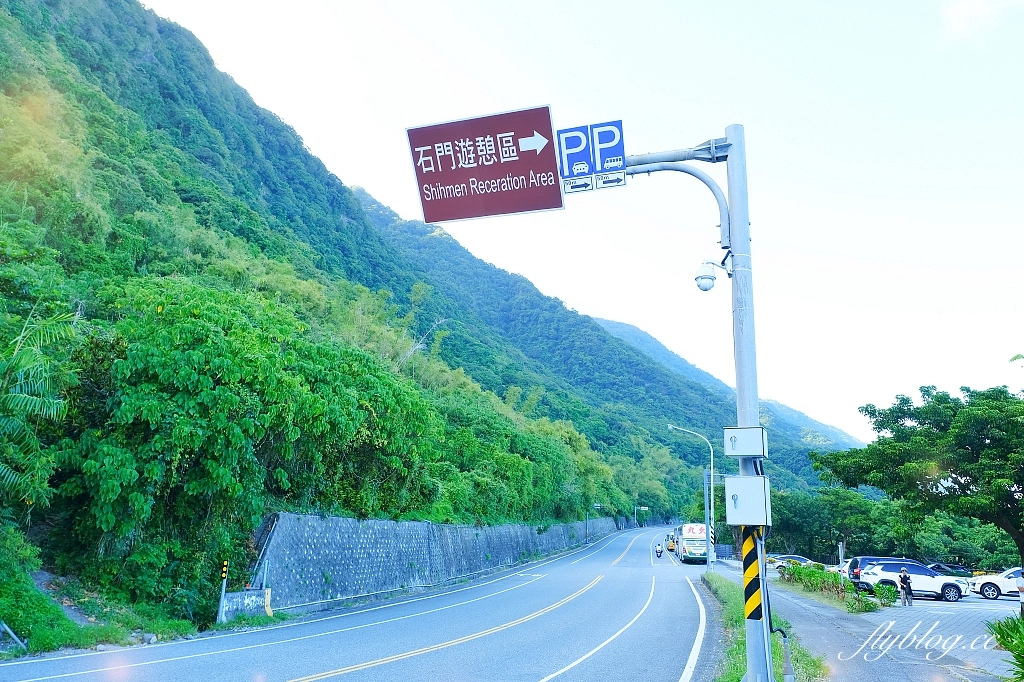 花蓮豐濱|石門麻糬洞.可愛的March車車造型,花蓮IG必拍賞海秘境 @飛天璇的口袋 花蓮豐濱|石門麻糬洞.可愛的March車車造型,花蓮IG必拍賞海秘境 @飛天璇的口袋