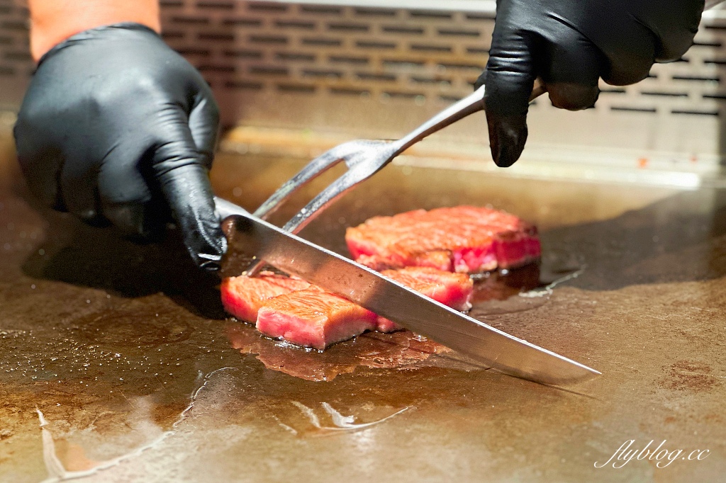 台中西屯｜季樂和牛鐵板燒．新光三越初魚新品牌，和牛套餐268元起 @飛天璇的口袋