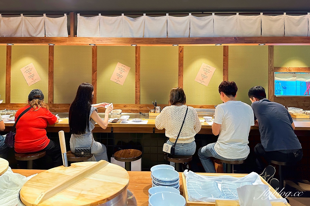 台中西屯｜季樂和牛鐵板燒．新光三越初魚新品牌，和牛套餐268元起 @飛天璇的口袋