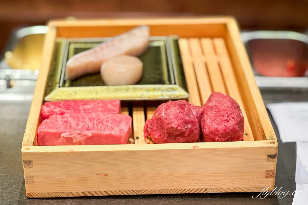 台中西屯｜季樂和牛鐵板燒．新光三越初魚新品牌，和牛套餐268元起 @飛天璇的口袋