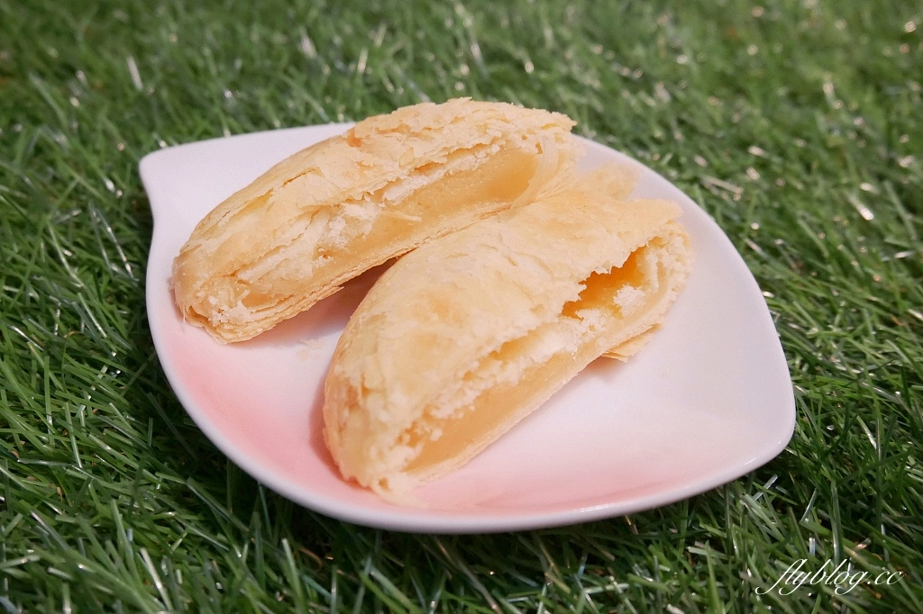 台中西區｜嘉味軒太陽餅．太陽花學運爆紅淇淇太陽餅，台中伴手禮推薦 @飛天璇的口袋