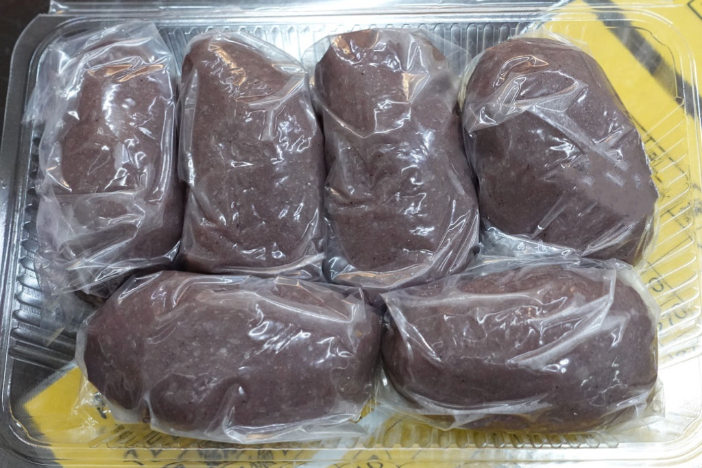 嘉義朴子｜麻糬棟．朴子第一市場內的90年老店，真材實料的古早味小吃 @飛天璇的口袋