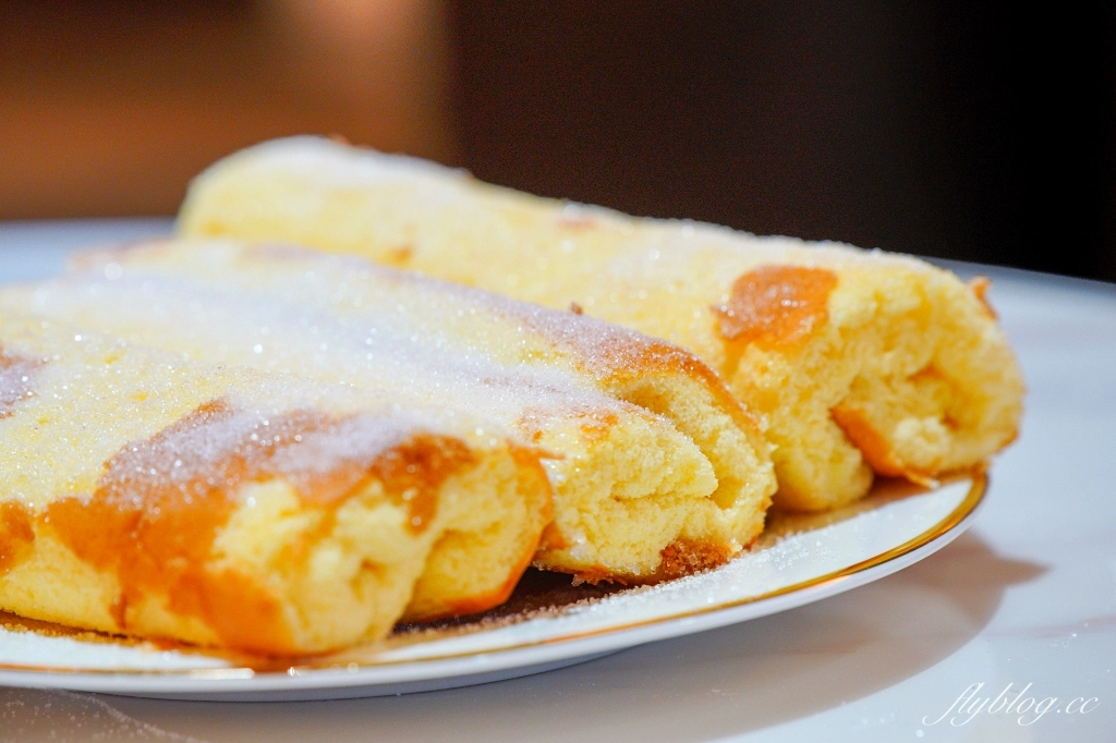 台中北屯｜老雪花齋．很醜但是很好吃的蛋糕捲，豐原百年老店伴手禮 @飛天璇的口袋