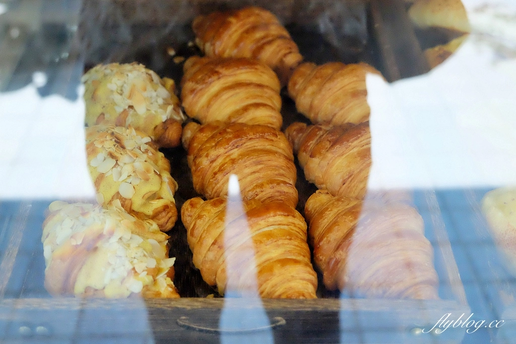 台中西區｜邦穀烘焙製造所．市集起家的烘焙坊，每一種口味都好好吃 @飛天璇的口袋
