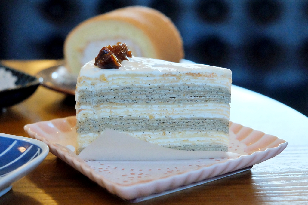 台中梧棲｜此時甜點店．一個禮拜只營業四天，手作千層蛋糕．每天供應不同的口味 @飛天璇的口袋