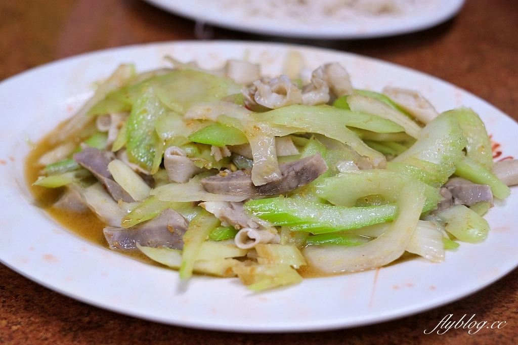 台中南區｜大城土羊肉．使用國產土羊肉，每到冬天必排隊 @飛天璇的口袋