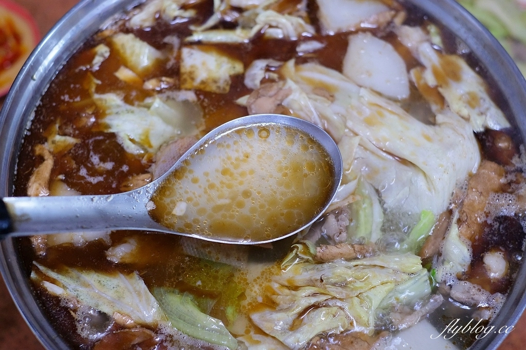 台中南區｜大城土羊肉．使用國產土羊肉，每到冬天必排隊 @飛天璇的口袋