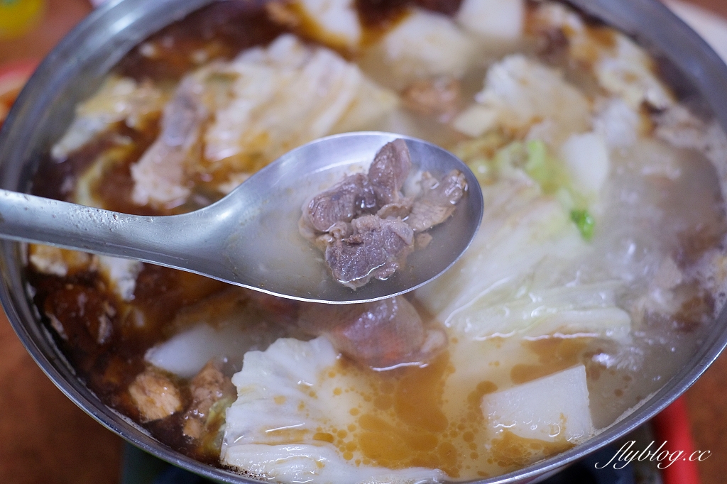 台中南區｜大城土羊肉．使用國產土羊肉，每到冬天必排隊 @飛天璇的口袋