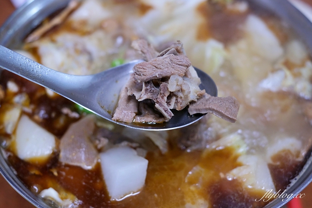 台中南區｜大城土羊肉．使用國產土羊肉，每到冬天必排隊 @飛天璇的口袋