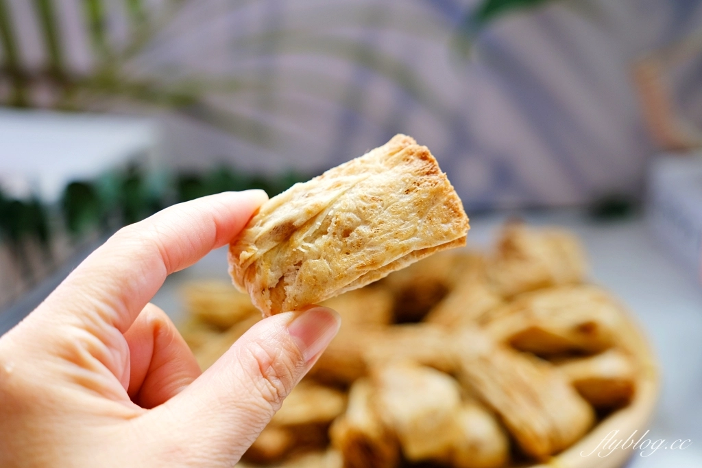 彰化美食｜陳爸蛋捲．3年才收到榮登史上最難等，酥到爆的千層酥餅 @飛天璇的口袋