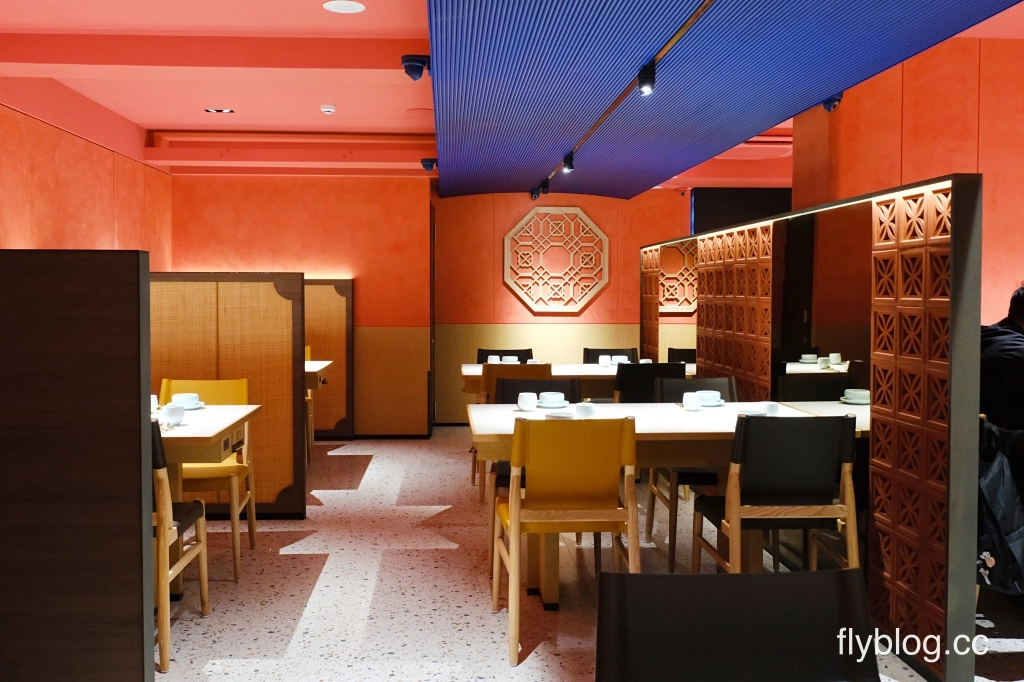 台中西屯｜屋馬金韓食．台灣大道橘紅建築新亮點，屋馬韓式料理新品牌 @飛天璇的口袋