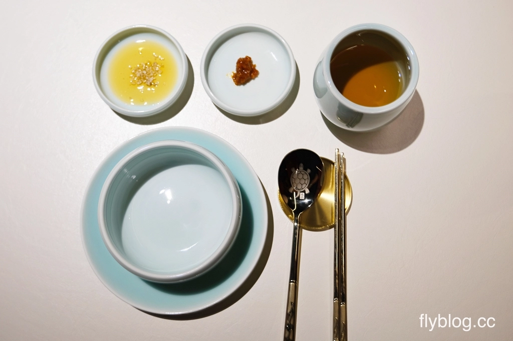 台中西屯｜屋馬金韓食．台灣大道橘紅建築新亮點，屋馬韓式料理新品牌 @飛天璇的口袋