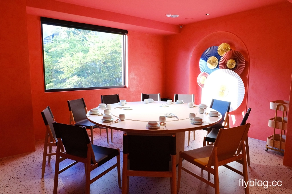 台中西屯｜屋馬金韓食．台灣大道橘紅建築新亮點，屋馬韓式料理新品牌 @飛天璇的口袋