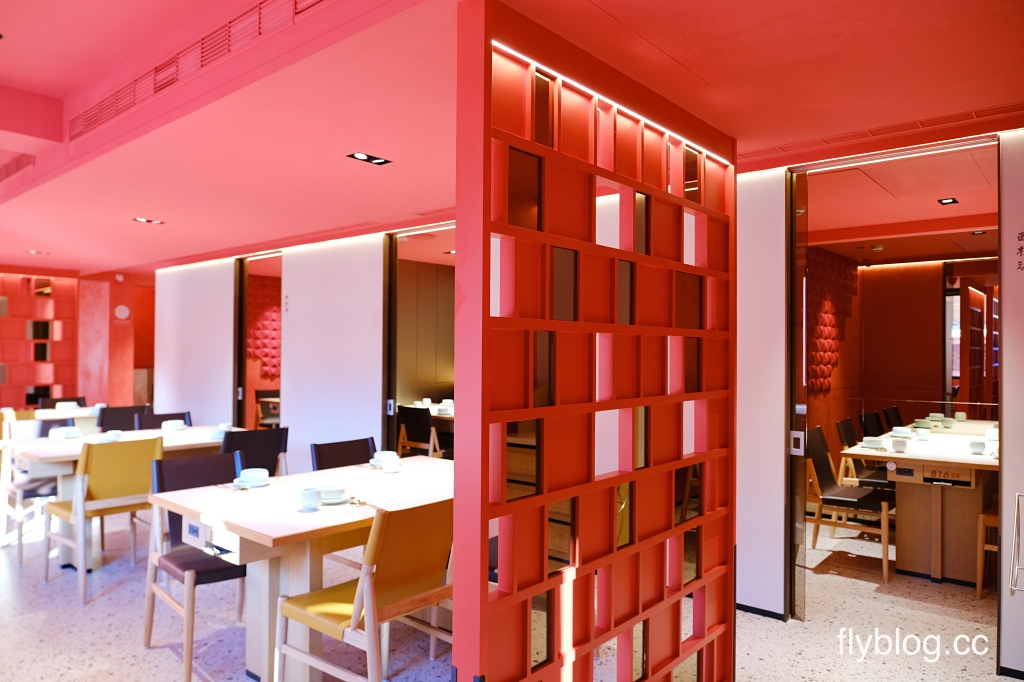 台中西屯｜屋馬金韓食．台灣大道橘紅建築新亮點，屋馬韓式料理新品牌 @飛天璇的口袋