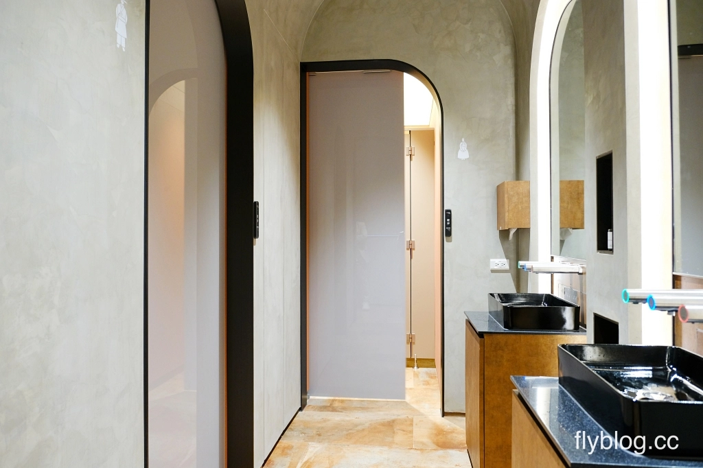 台中西屯｜屋馬金韓食．台灣大道橘紅建築新亮點，屋馬韓式料理新品牌 @飛天璇的口袋