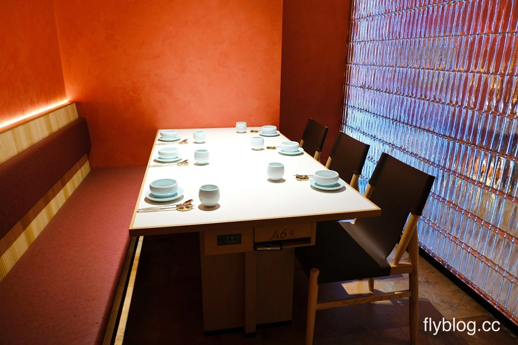 台中西屯｜屋馬金韓食．台灣大道橘紅建築新亮點，屋馬韓式料理新品牌 @飛天璇的口袋