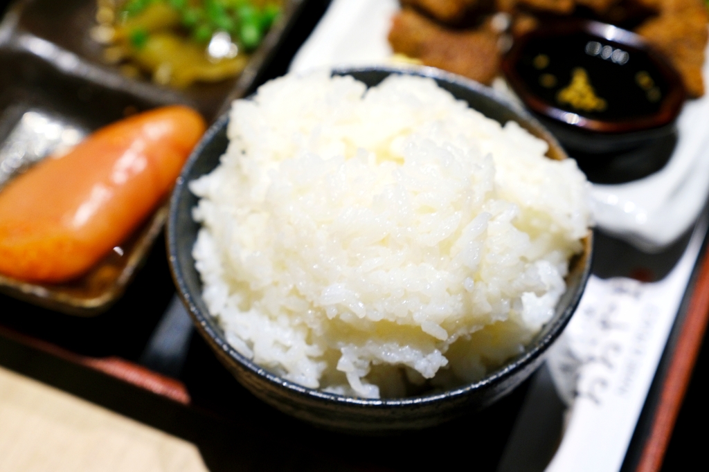 日本福岡｜大山牛腸鍋 KITTE博多店 もつ鍋 おおやま．博多必吃牛腸鍋，JR博多車站步行3分鐘 @飛天璇的口袋