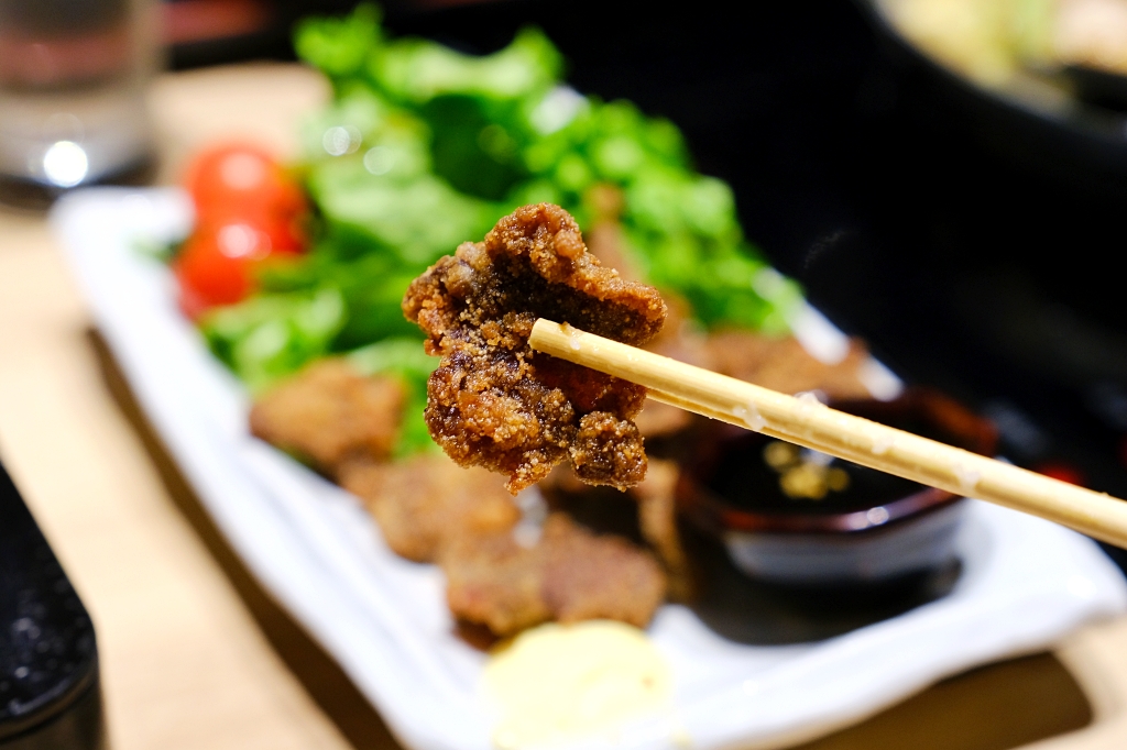 日本福岡｜大山牛腸鍋 KITTE博多店 もつ鍋 おおやま．博多必吃牛腸鍋，JR博多車站步行3分鐘 @飛天璇的口袋