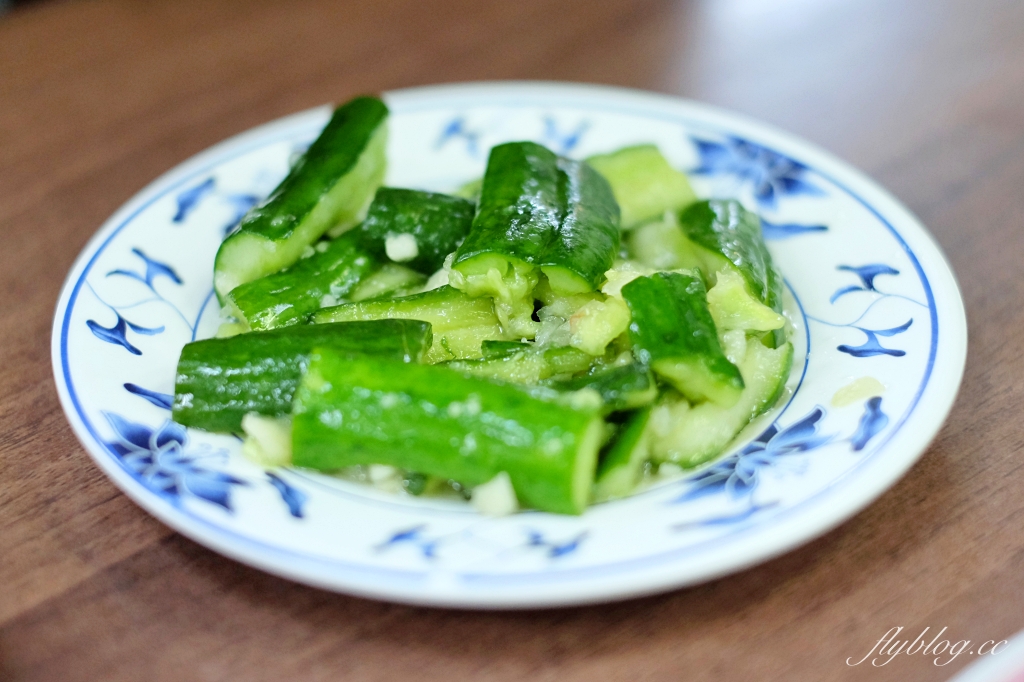 台北萬華｜老山東牛肉麵．西門町萬年大樓地下室，米其林必比登牛肉麵 @飛天璇的口袋