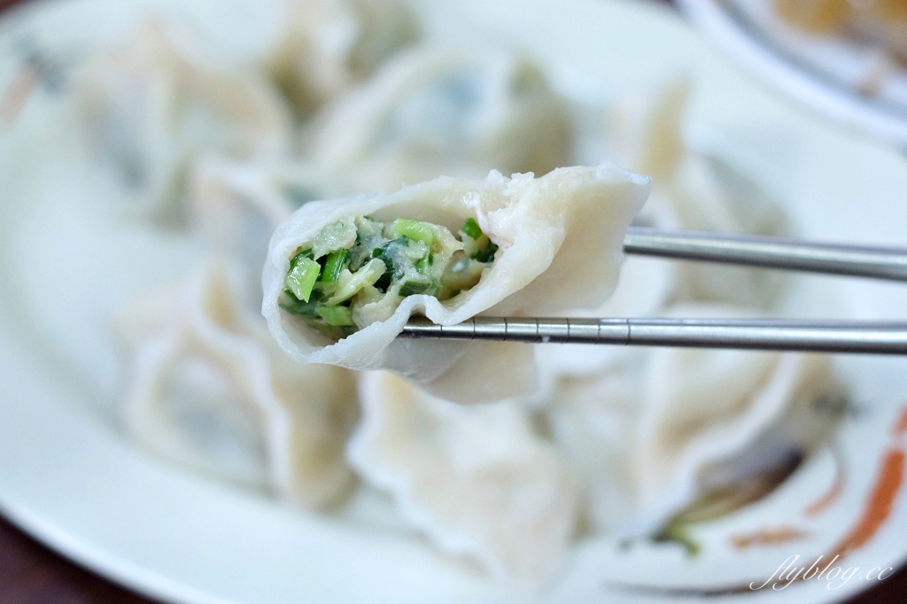 台北萬華｜老山東牛肉麵．西門町萬年大樓地下室，米其林必比登牛肉麵 @飛天璇的口袋