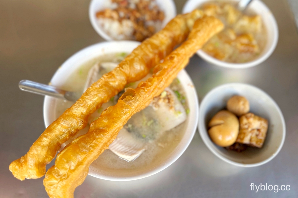 台南中西|阿星鹹粥.米其林必比登推薦,在地近60年的虱目魚粥 @飛天璇的口袋 台南中西|阿星鹹粥.米其林必比登推薦,在地近60年的虱目魚粥 @飛天璇的口袋