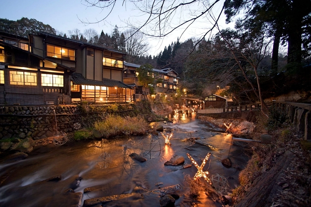 日本熊本｜黑川溫泉．日本米其林旅遊指南推介，日本溫泉100選氛圍第一名 @飛天璇的口袋