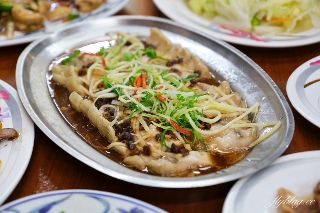 台中和平｜山江客家料理餐廳．谷關溫泉美食，品嚐鱒龍魚料理 @飛天璇的口袋