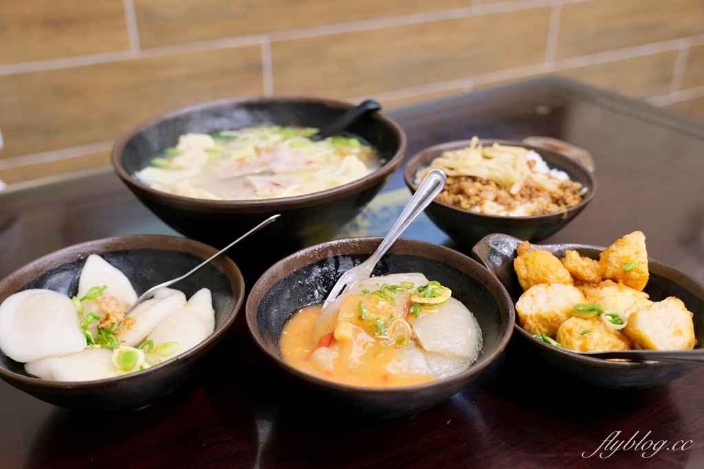 苗栗美食｜江技舊記專業餛飩．苗栗市最超人氣美食，在地80年的餛飩老店 @飛天璇的口袋