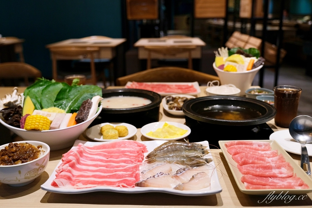 台中北屯｜石二鍋．網友推薦平價火鍋天花板，新湯底蒜香胡椒鍋上市了 @飛天璇的口袋