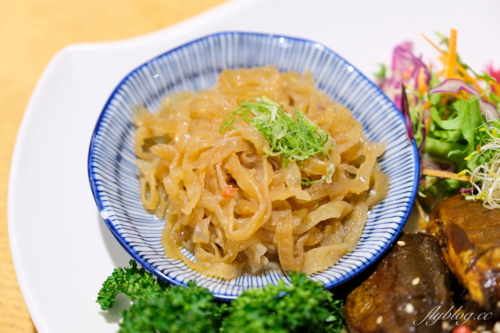 彰化員林|松柏軒景觀餐廳.隱身禪風庭園的玻璃屋餐廳,Google評論4.9顆星的百年好味道 @飛天璇的口袋 彰化員林|松柏軒景觀餐廳.隱身禪風庭園的玻璃屋餐廳,Google評論4.9顆星的百年好味道 @飛天璇的口袋