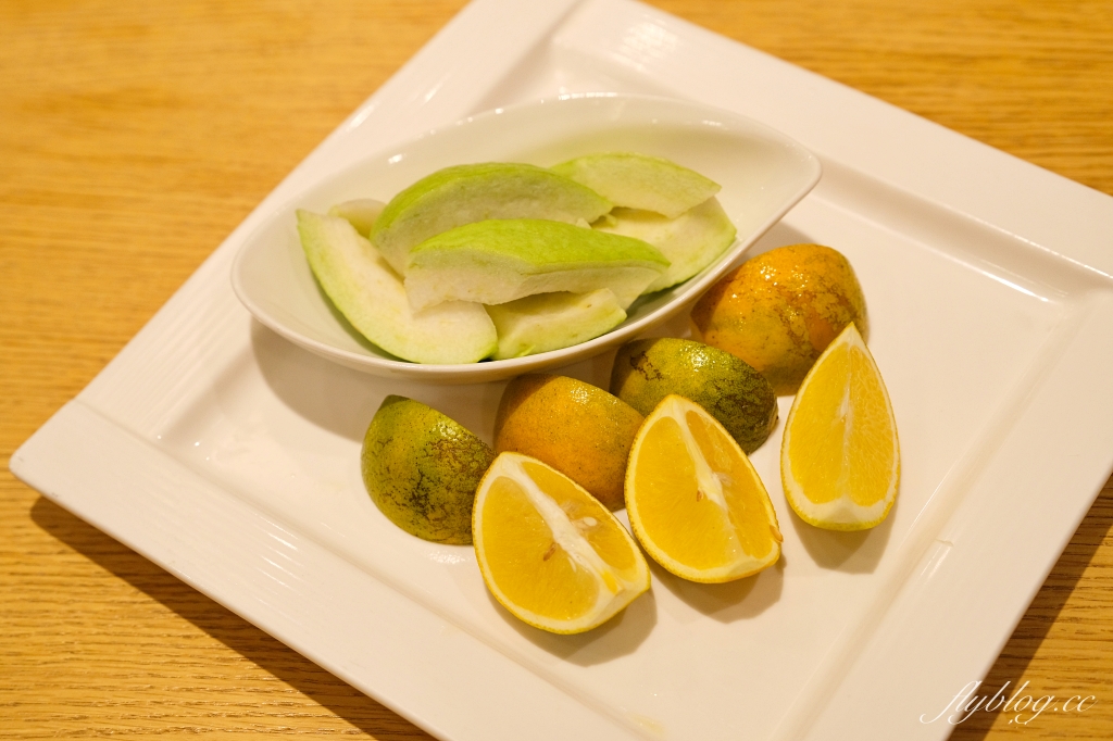 彰化員林|松柏軒景觀餐廳.隱身禪風庭園的玻璃屋餐廳,Google評論4.9顆星的百年好味道 @飛天璇的口袋 彰化員林|松柏軒景觀餐廳.隱身禪風庭園的玻璃屋餐廳,Google評論4.9顆星的百年好味道 @飛天璇的口袋