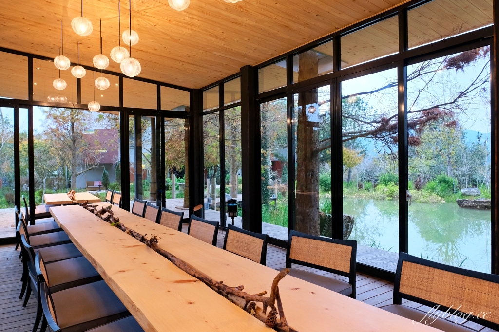 苗栗卓蘭｜寨酌然野奢庄園．苗栗五星級露營區，奢華Villa肆院一泊二食 @飛天璇的口袋