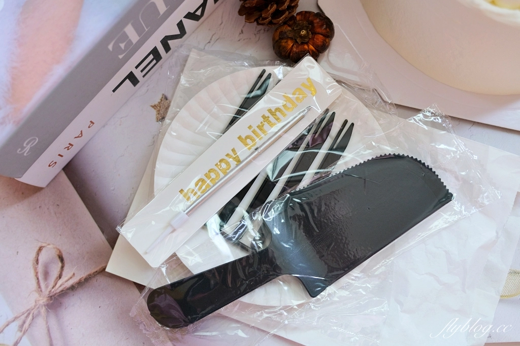 台中太平｜土守咖啡．季節限定草莓蛋糕，太平隱藏版咖啡館 @飛天璇的口袋