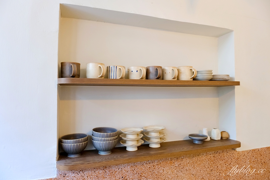 台南安平｜冬日 Dongri．文青網美必訪，隱身安平巷弄裡的咖啡館 @飛天璇的口袋