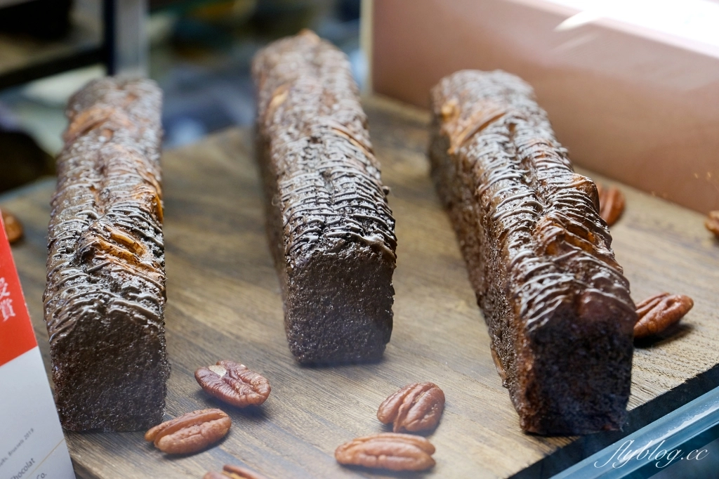 日本熊本|パティスリー麓 Patisserie Roku.黑川溫泉必吃美食,濃郁滑順的現做泡芙 @飛天璇的口袋 日本熊本|パティスリー麓 Patisserie Roku.黑川溫泉必吃美食,濃郁滑順的現做泡芙 @飛天璇的口袋