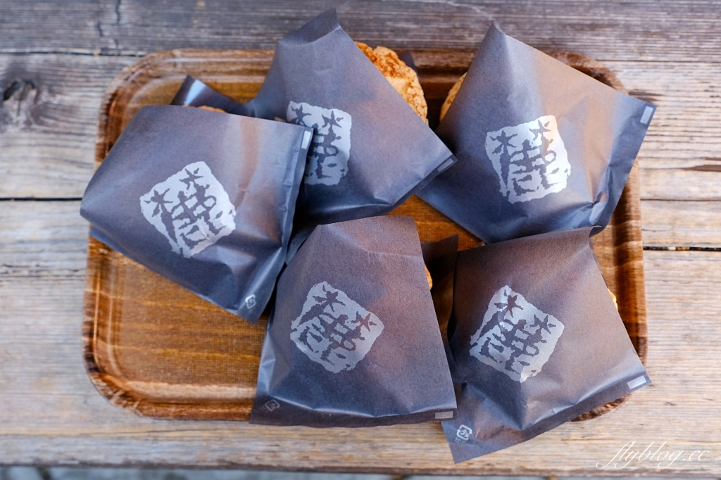 日本熊本｜パティスリー麓 Patisserie Roku．黑川溫泉必吃美食，濃郁滑順的現做泡芙 @飛天璇的口袋