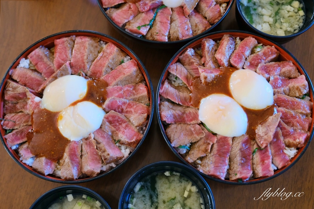 日本熊本｜やま康．山康阿蘇牛料理専門店，阿蘇火山下高森美食 @飛天璇的口袋