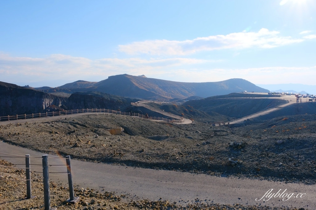 日本熊本｜阿蘇中岳火山口．近距離觀看阿蘇火山，熊本最熱門的自然景點 @飛天璇的口袋
